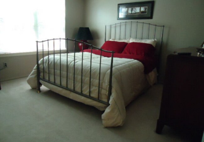 Foto del edificio - 891 Sturbridge Ln