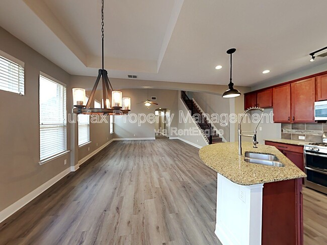 Building Photo - 6419 Tulia Way