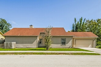 Building Photo - 8895 Chambore Dr