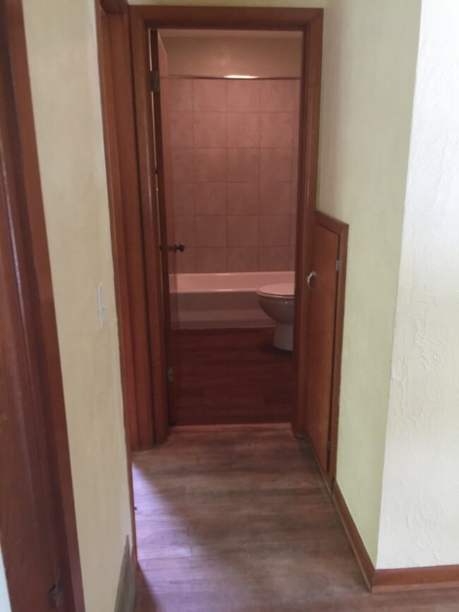 Building Photo - 2 Bed 1 Bath House in Solon
