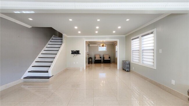 Foto del edificio - 2133 Kimball St