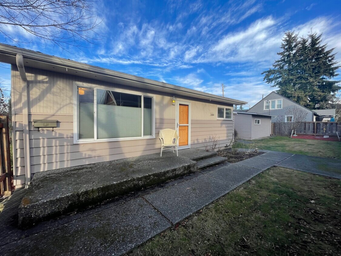 2602 Utter St, Bellingham, WA 98225 House Rental in Bellingham, WA