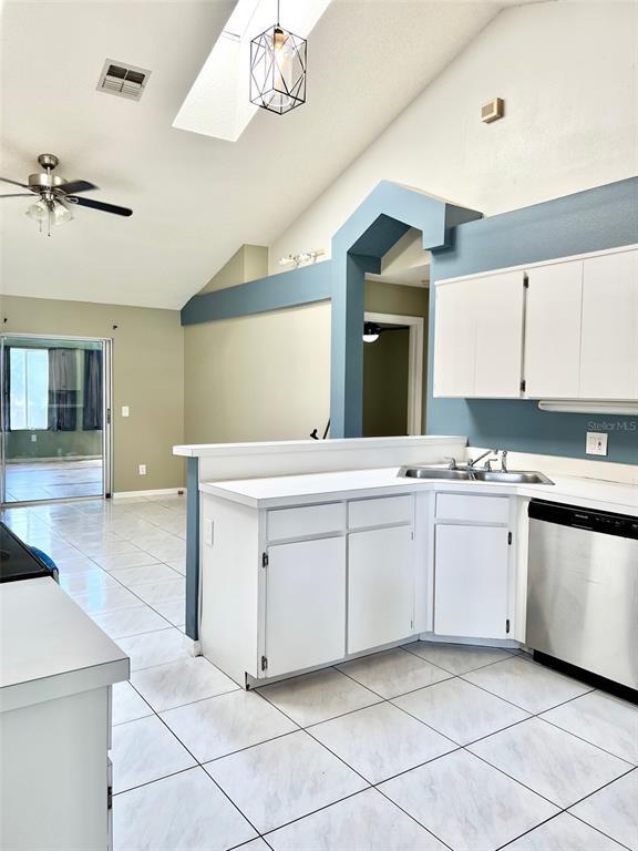 Foto del edificio - 1004 Eagens Creek Ct