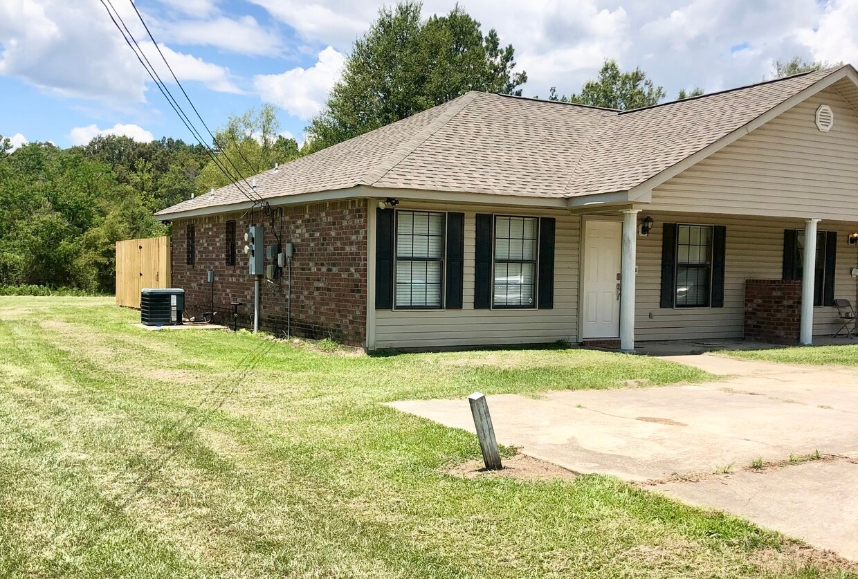 48025 Laura Rogers Rd Unit A, Tickfaw, LA 70466 48025 Laura Rogers Rd