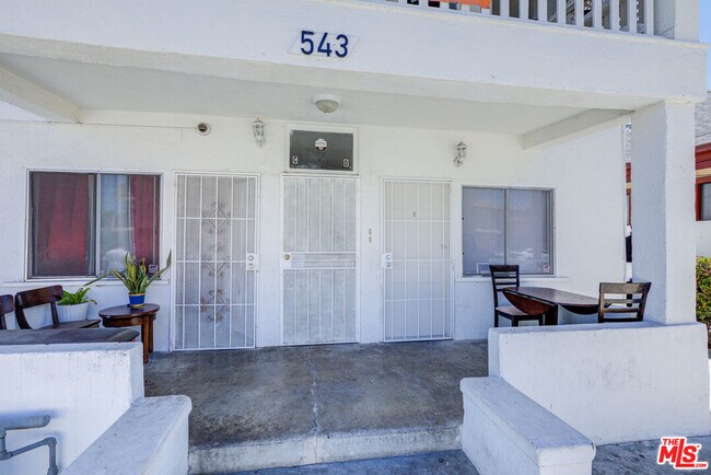 Foto del edificio - 543 W 16th St