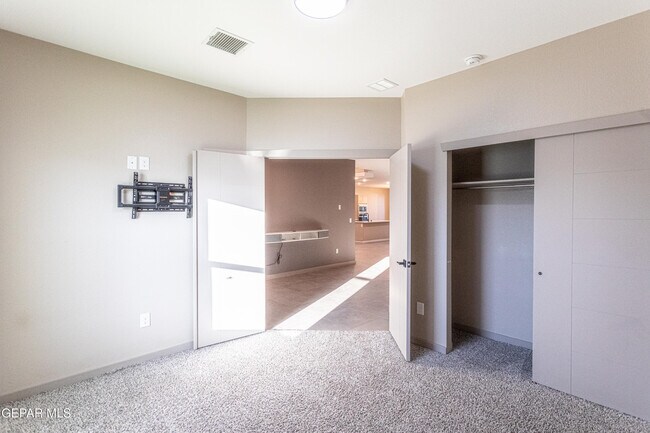 Foto del edificio - 1792 Kayla Bree St