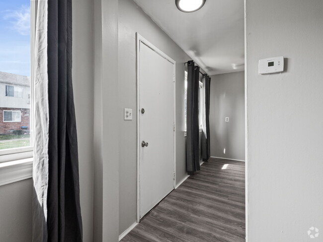 Building Photo - Goddard Estates
