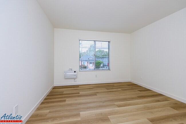 Foto del edificio - 555 S 10th St