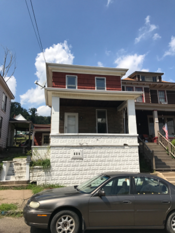 Primary Photo - 609 W Vine St