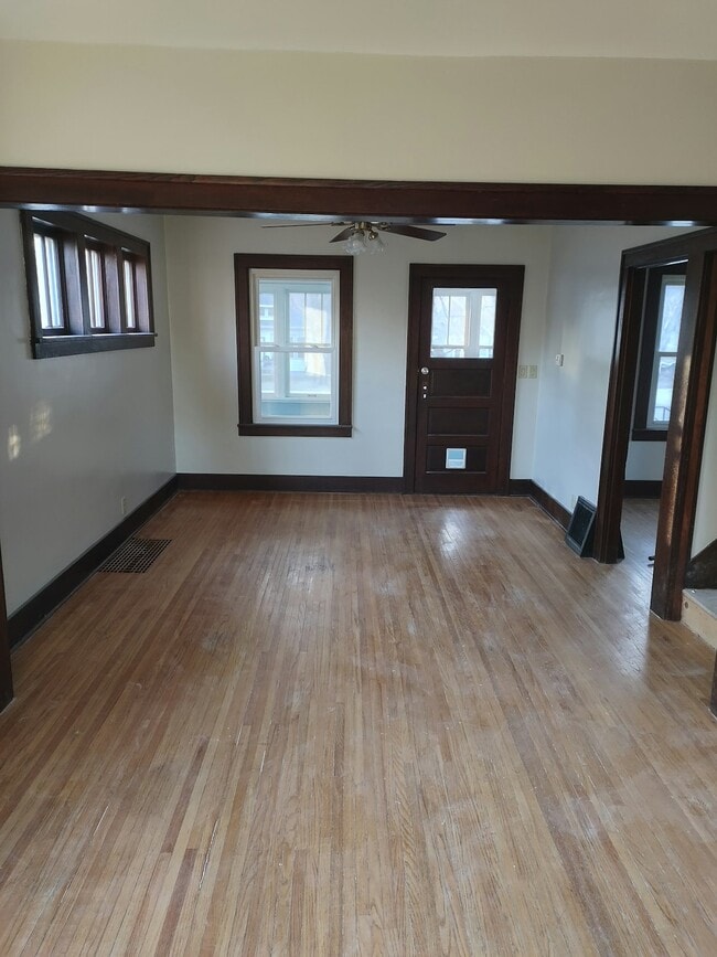 Foto del edificio - 911 Willow St