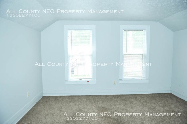 Foto del edificio - 654 Sherman St