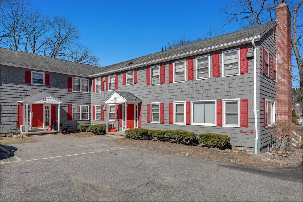 20 SW Cutoff Unit 20D, Northborough, MA 01532 Room for Rent in