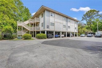 Building Photo - 104 Cordillo Pkwy