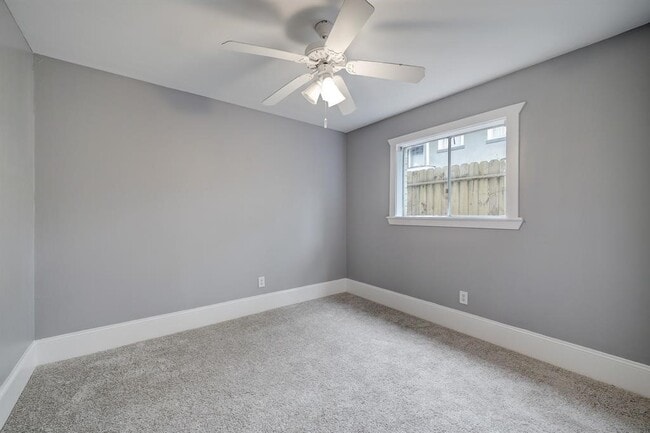 Building Photo - 1603 Heights Blvd