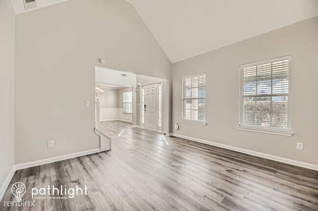 Foto del edificio - 4 br, 2.5 bath House - 5320 Caitlin Lane UNIT
