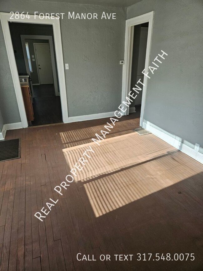 Building Photo - Martindale-Brightwood 3 bedroom