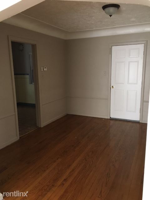 Building Photo - 17145 San Juan Dr