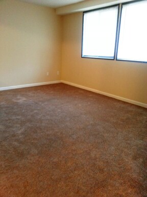 Building Photo - 3630 Twana Dr
