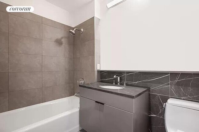 Building Photo - 306 W 48th St