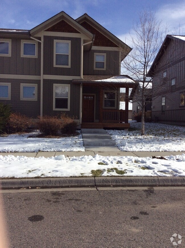 Building Photo - 146 Kimball Ave