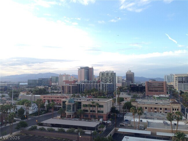 Foto del edificio - 900 S Las Vegas Blvd