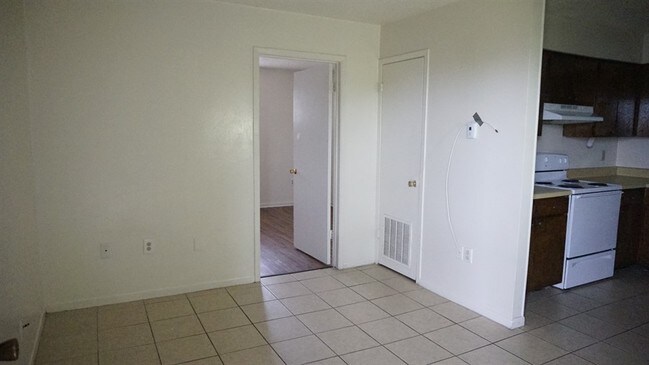 Building Photo - Welcome to 3102 Atkinson #203