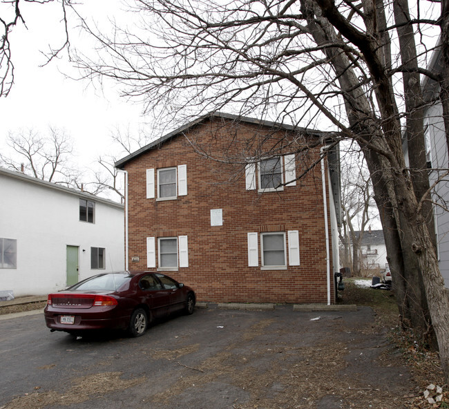 Building Photo - 410 E 13th Ave