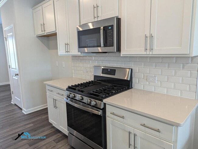 Building Photo - 5057 Microcline Trl