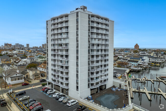 236 N Derby Ave. Ventnor City, Nueva Jersey 08406 - Sunset Harbour Condominiums