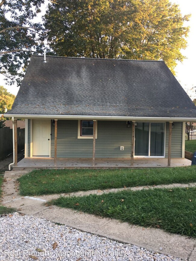 Building Photo - 3 br, 2 bath House - 2562 Main Street