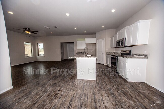 Building Photo - 1711 102nd St