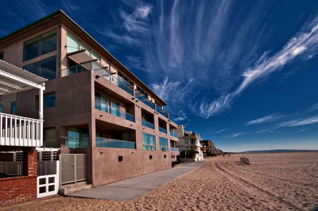 Primary Photo - Marina Peninsula Apartments