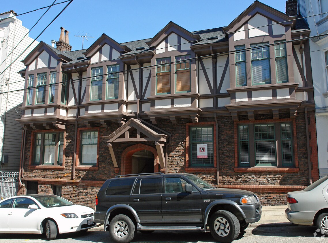 Foto principal - 1380 Washington St