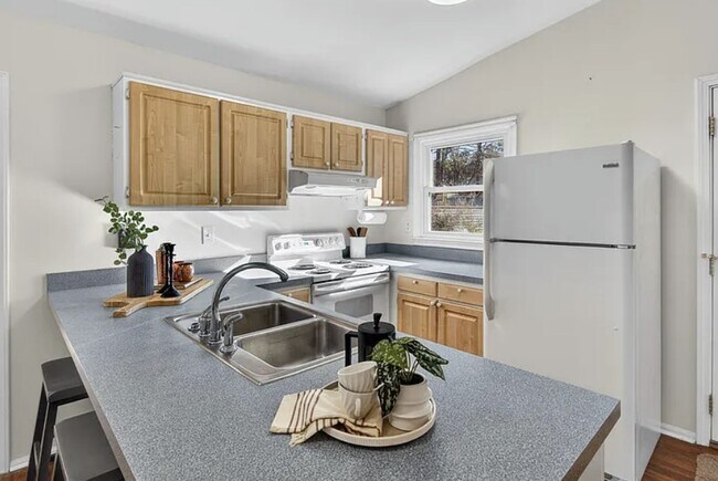 Foto del edificio - 5621 Pelham Rd