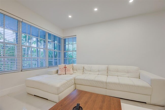 Foto del edificio - 1125 99th St