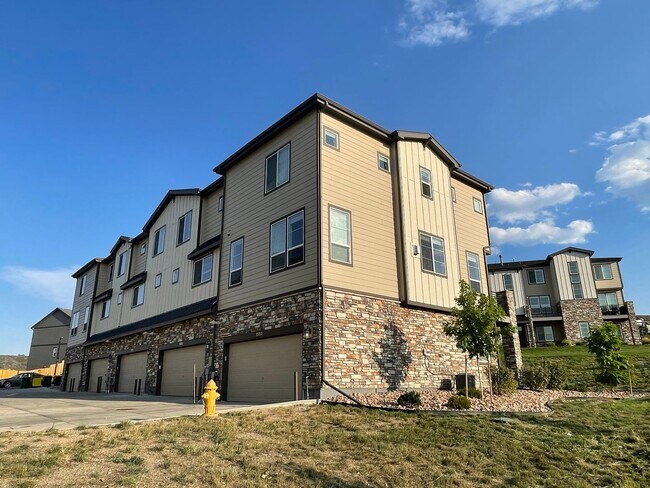 Foto del edificio - The Lifestyle You Seek!