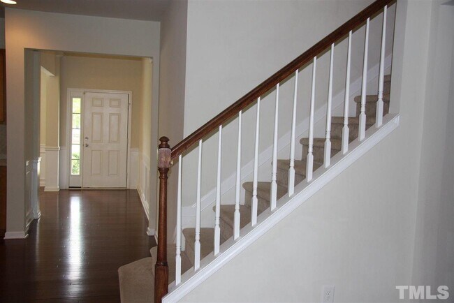 Building Photo - 1349 Cozy Oak Ave