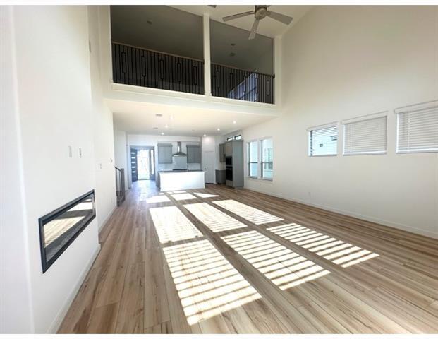 Building Photo - 1617 Geranium Ln
