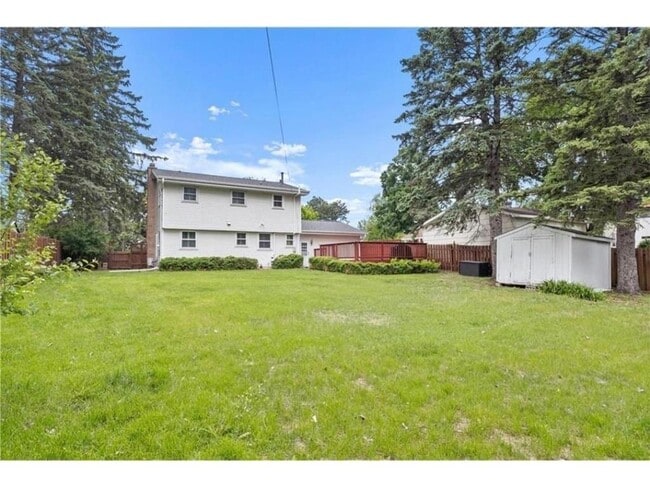 Building Photo - 6325 Brookview Ave