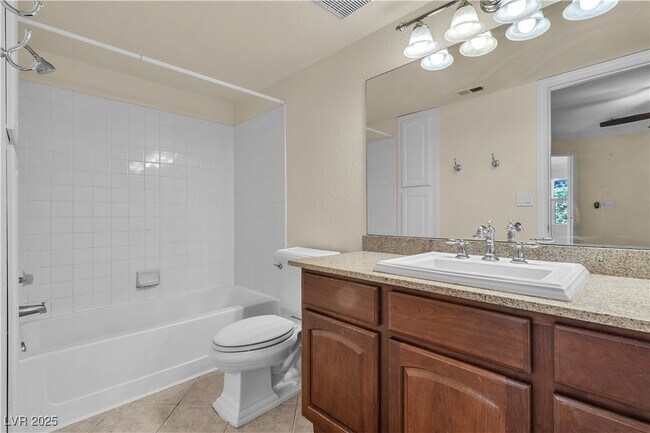 Building Photo - 8101 W Flamingo Rd