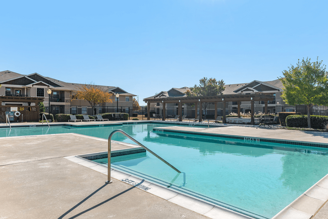 Foto del edificio - Pecan Creek on McKinney Apartments