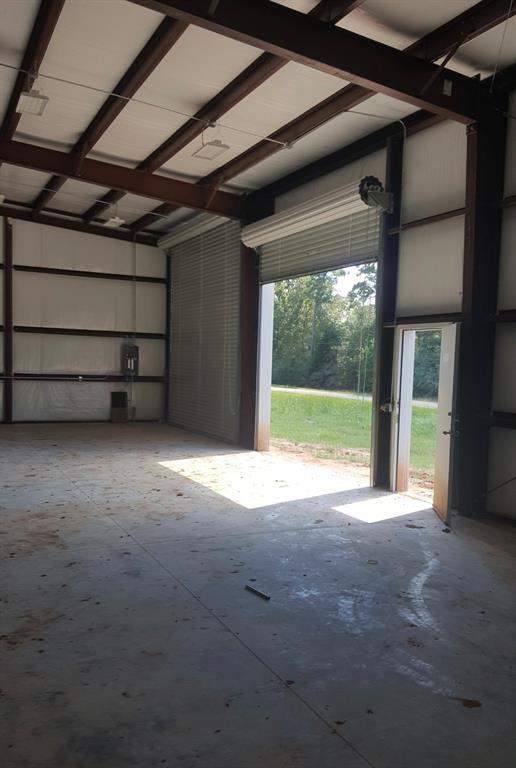 Building Photo - 3702 White Oak Ln