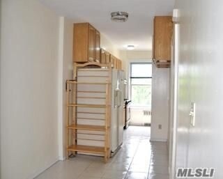 Building Photo - 68-28 Juno St