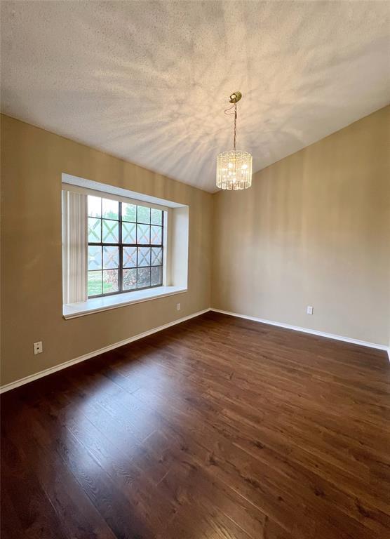 Building Photo - 1309 Texas Oak Way
