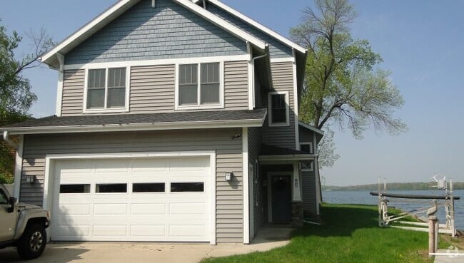 Building Photo - 1312 Pocahontas Dr