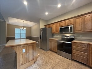 Building Photo - 23 Morvan Dr