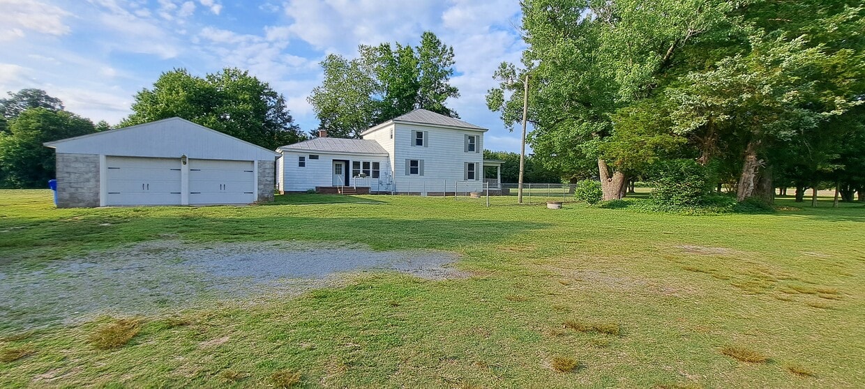 Primary Photo - 781 Kingsale Rd