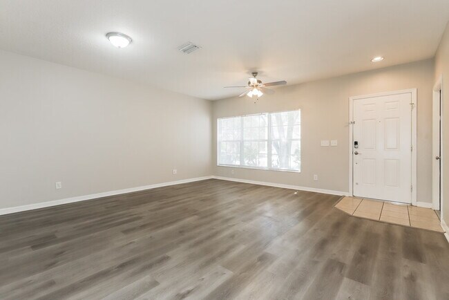 Foto del edificio - 454 Summer Sails Dr