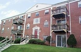 Building Photo - St. Lawrence