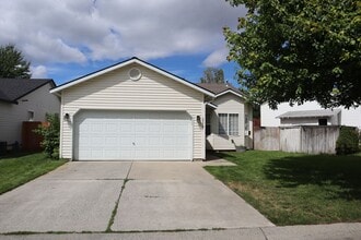 Building Photo - 5773 N Morleau Ln